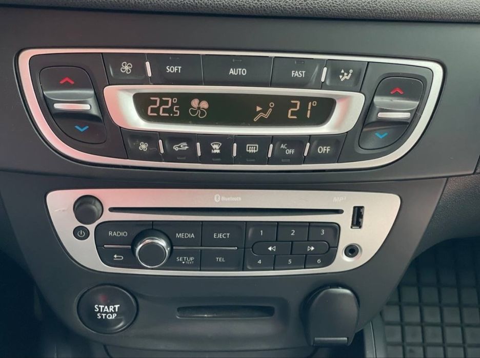 Renault Megane   №3680р (ВНЕСОК від 10%) Альянс Авто Кйривий Ріг