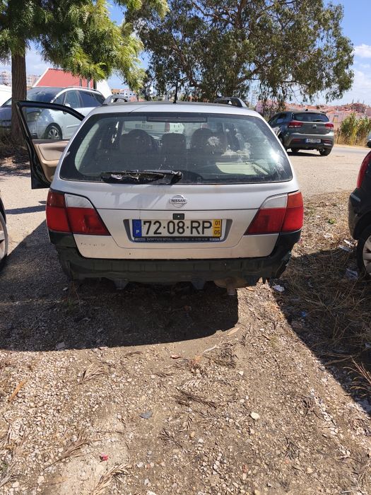 Nissan primera 2.0TD