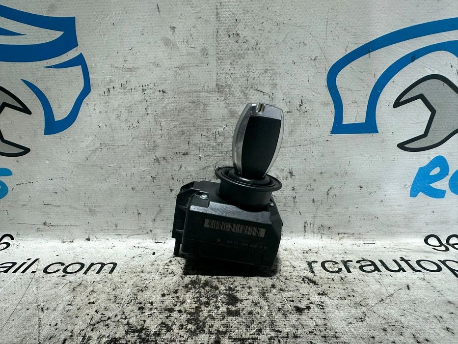 Modulo De Canhão De Ignição Com Chave Mercedes A2045451308