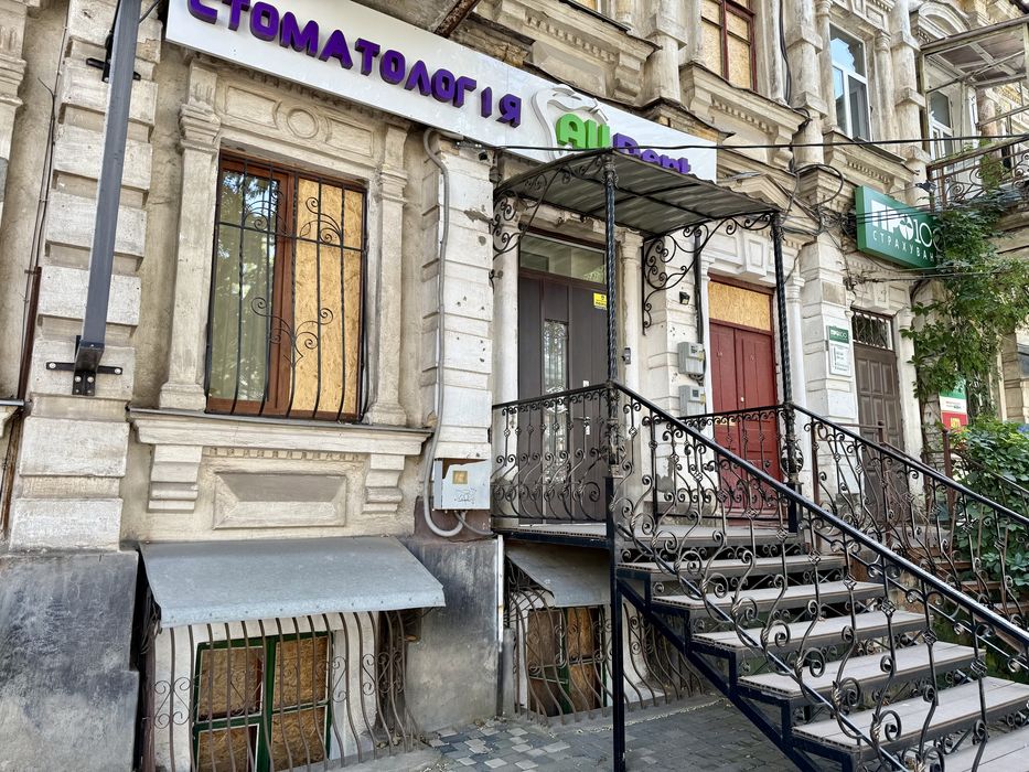 Сдается стоматология на Вадатурского(Фалеевская)/Пр.Центральный.