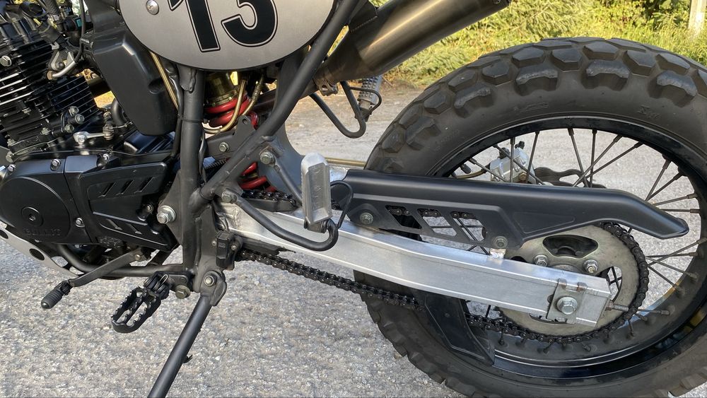 Bullit Hero 125