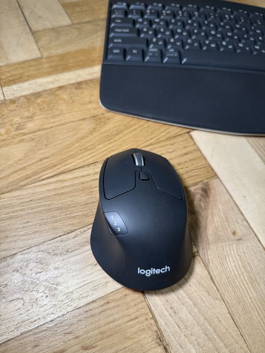 Комплект Клавіатура + Миша Logitech Performance MK850