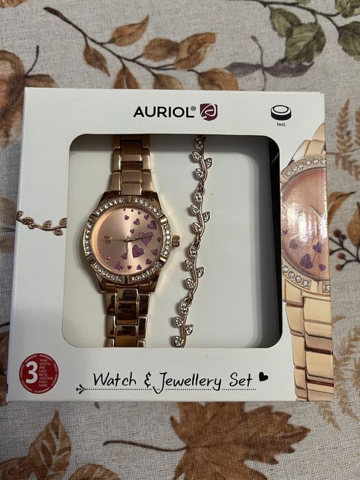 Zegarek z bransoletka zestaw