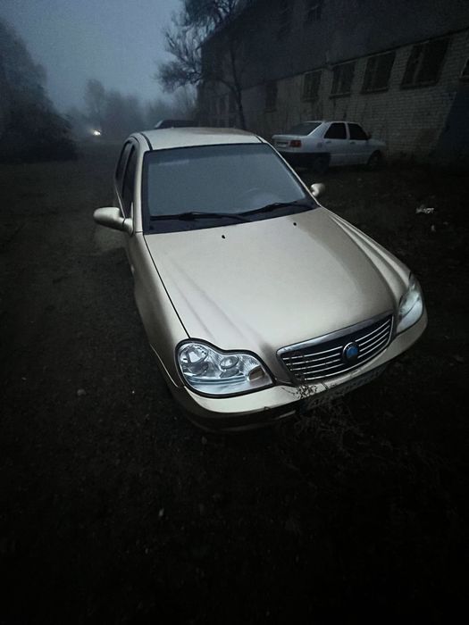 Продам джилли ск-2 2013 года + Passat b6 бляха