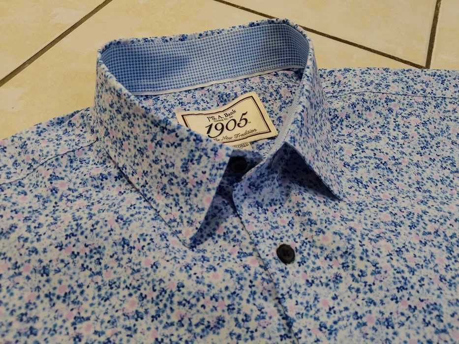 Markowe Koszule Męskie z USA Przy Zakupie Trzech- Dodatkowy - Gratis!