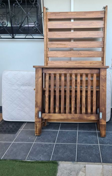 Cama solteira de madeira maçico