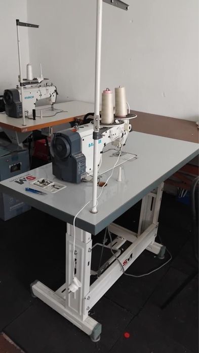 Швейна прямосточна машинка