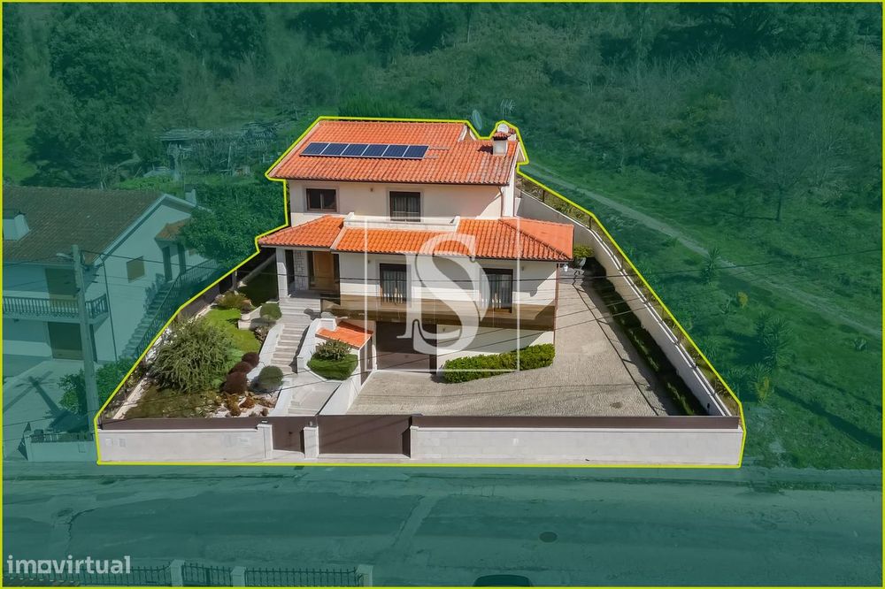 Moradia T4 Venda em Pombeiro de Ribavizela,Felgueiras