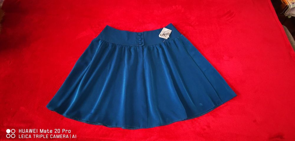 Юбка женская, молодежная