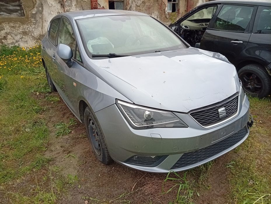Seat Ibiza 6j po lifcie lampa tył prawa lewa