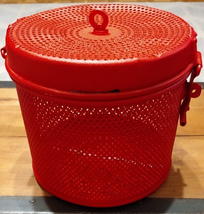 Pojemnik metalowy, perforowany, bardzo stary, unikat