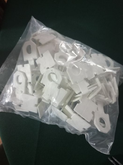 System poziomujacy klipsy do plytek