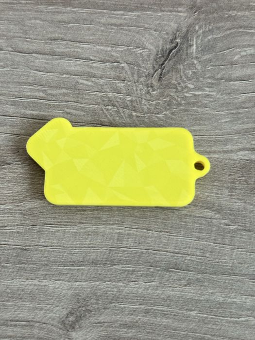 Stylowy Brelok Druk 3D NOS Dodatek dla Fanów Motoryzacji