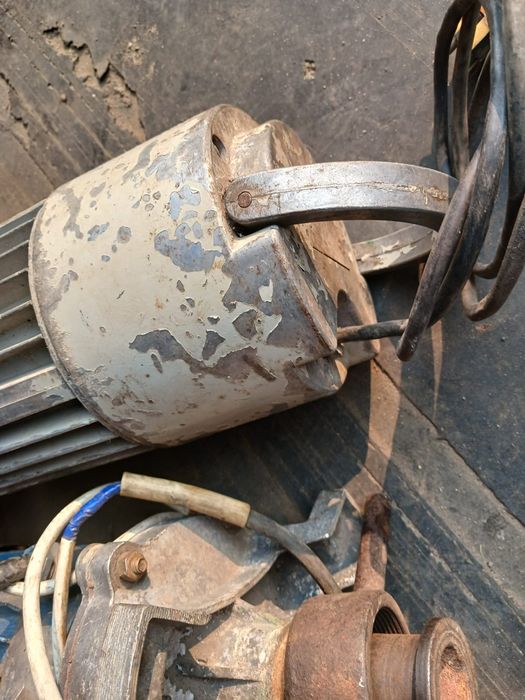 Водяной насос (харьков)