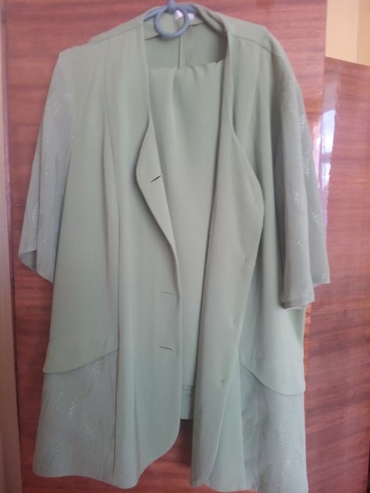 Продам жіночий костюм