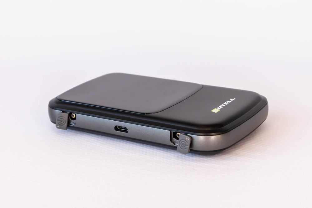 Кишеньковий 4G WiFi роутер SATELL F3000