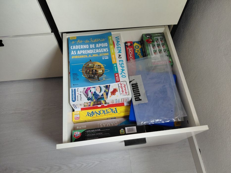 Roupeiro Ikea com muita arrumação