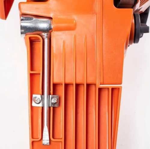 Бензопила ланцюгова Demon потужність - 2200 Вт / 3,5 к.с пила мотопила