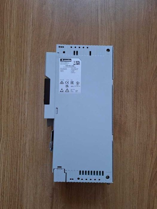 Przemiennik częstotliwości (falownik) dla silnika 3f 400VAC