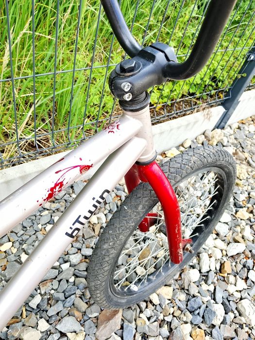 BMX marki b twin. Pegi.