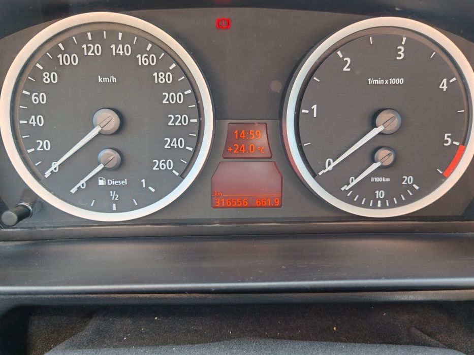 BMW E61 520D 163cv