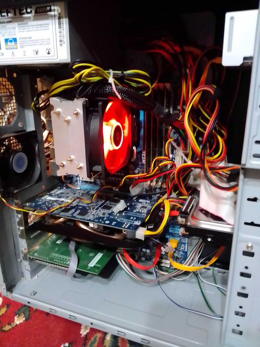 Комп'ютер для розвитку та розваг, ігор, мультимедіа, навчання.