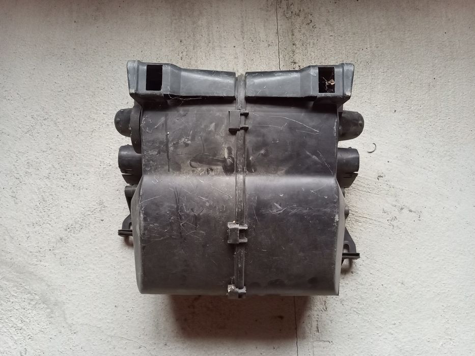 Корпус пічки Форд Escort/Scorpio