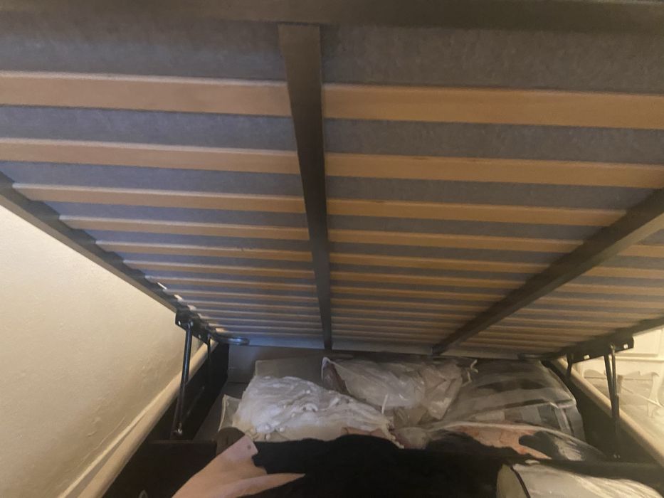 Somier com estrado elevatorio  com arrumacso