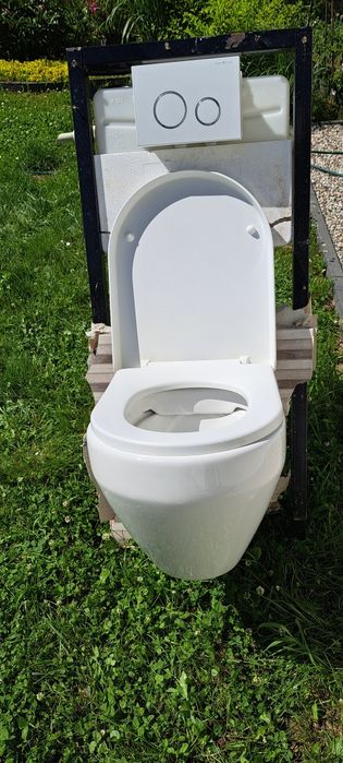 Sprzedam stelaż z misa