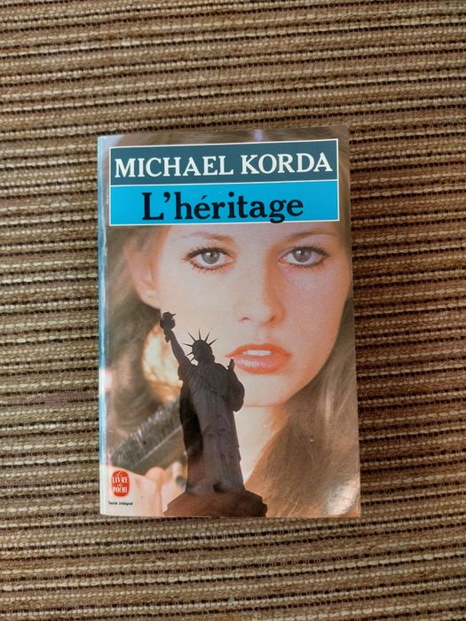 L'héritage.  Portes incluídos