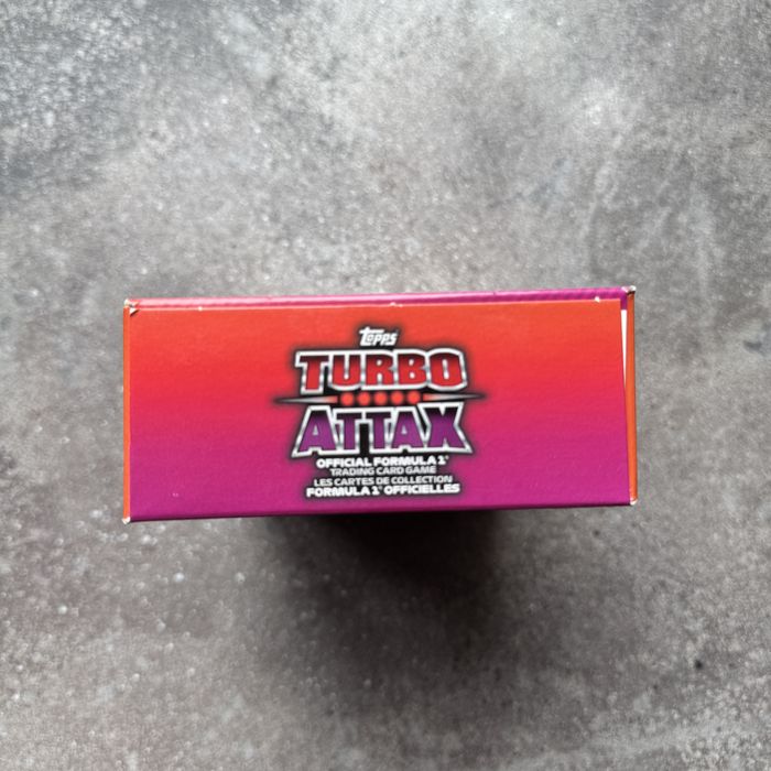 Topps Turbo Attax Formula 1 Mega Tin 2022 Колекційні картки