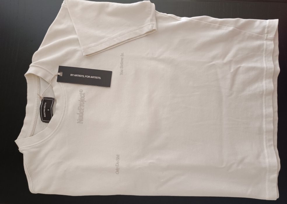 T-shirt  Nude Project