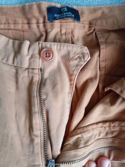 Spodnie męskie Scotch & Soda.