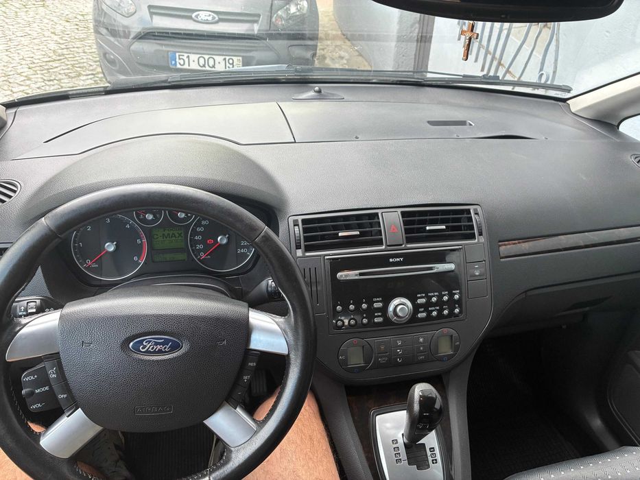 Ford C-Max - Caixa automática426293882520217601