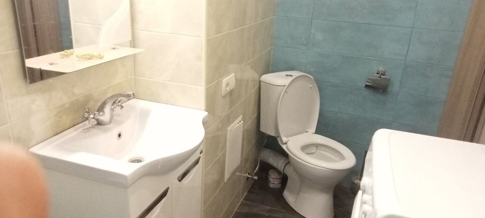 Продам 2к сталинку на улице Кутузова