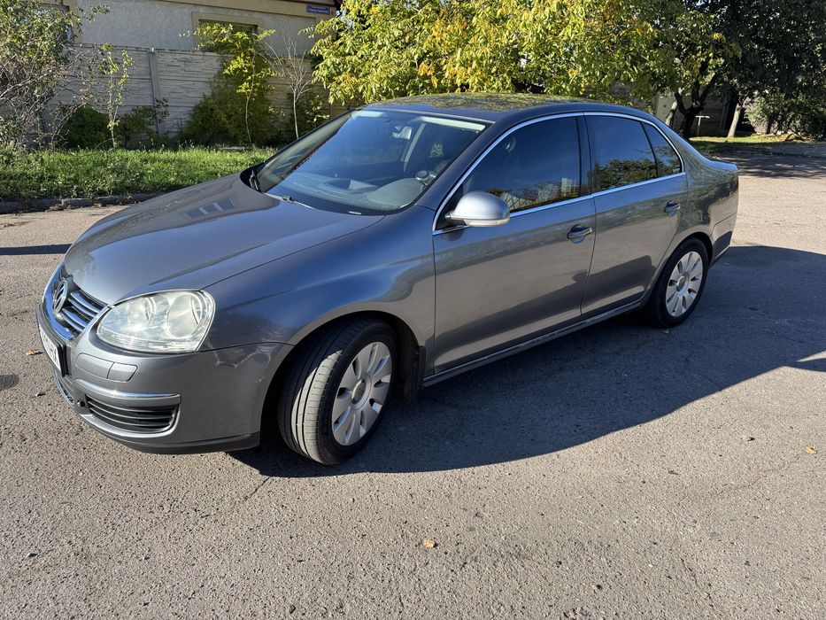Volkswagen Jetta продам
