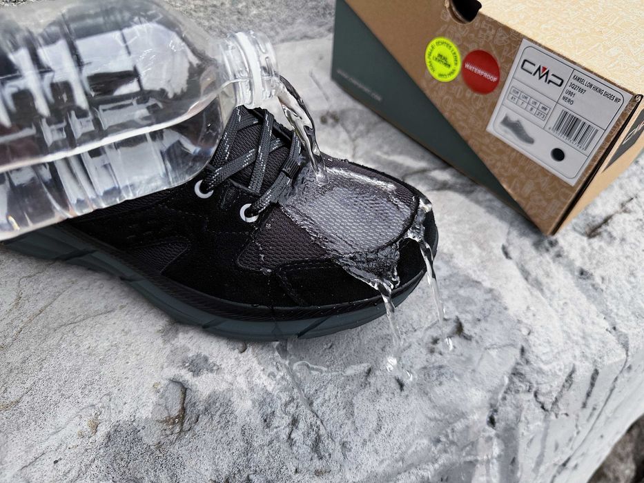 Мужские термо кроссовки CMP KAMSEL LOW HIKING Waterproof 3Q27697-U901