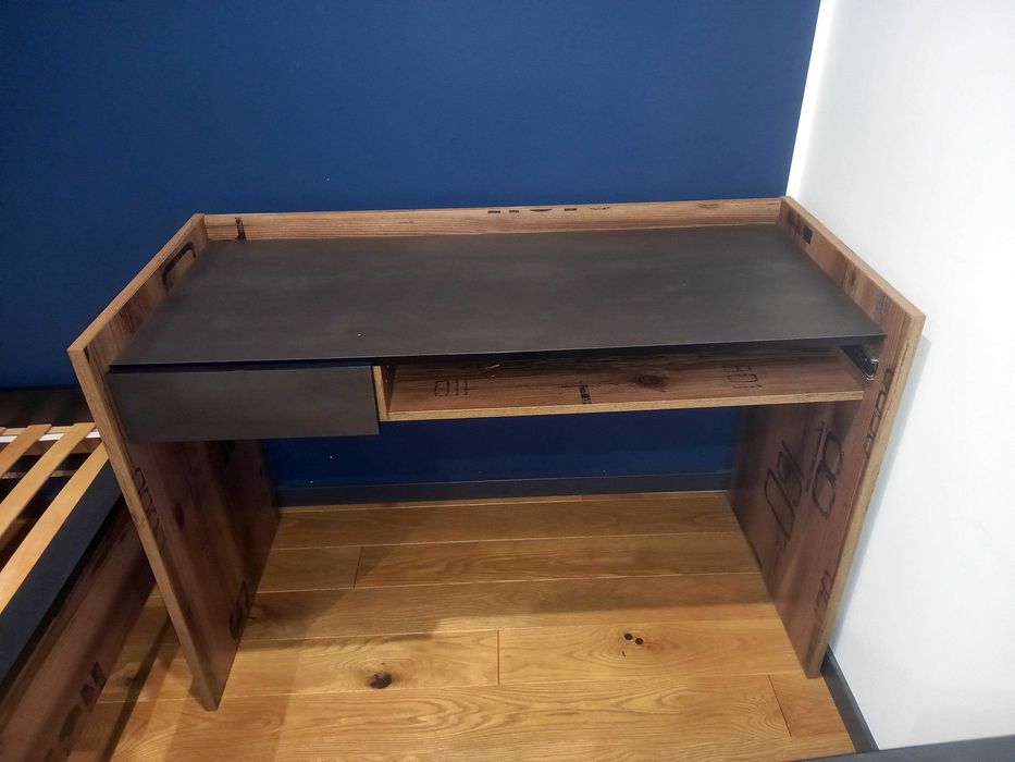 Meble młodzieżowe, łóżko, biurko, szafa, komoda