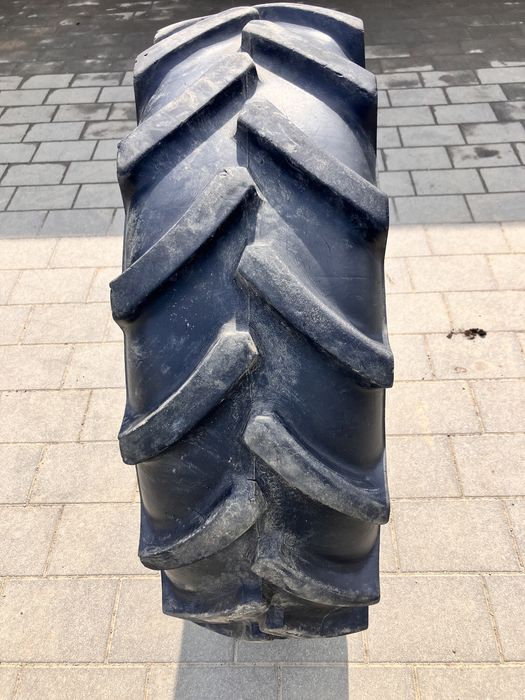 Opona rolnicza 340/85 r24