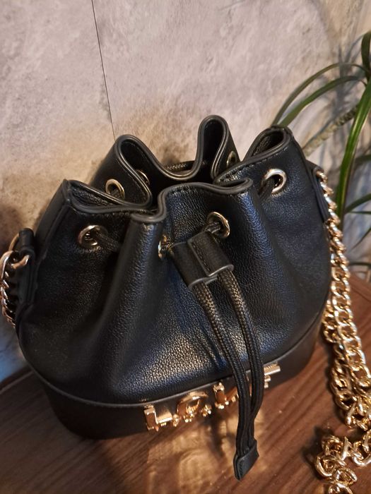 Torebka skórzana Love Moschino
