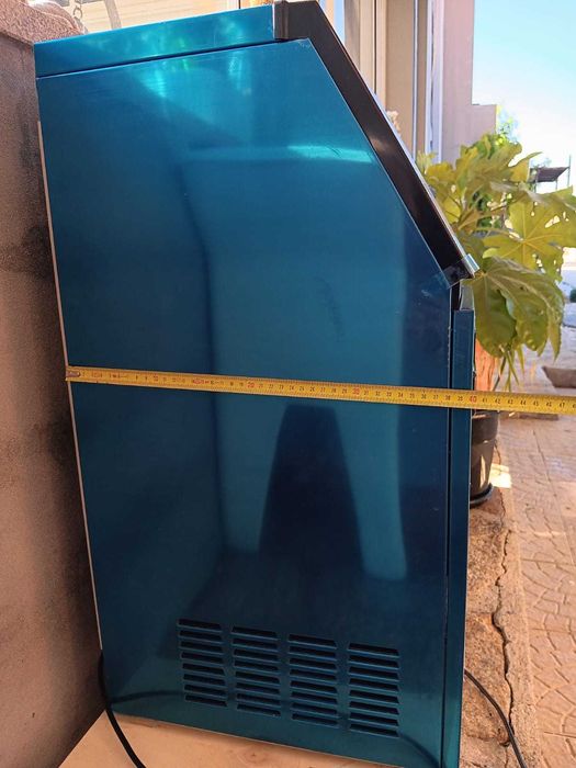 Máquina de gelo comercial , 59 kg/24h  máquina de cubos de gelo