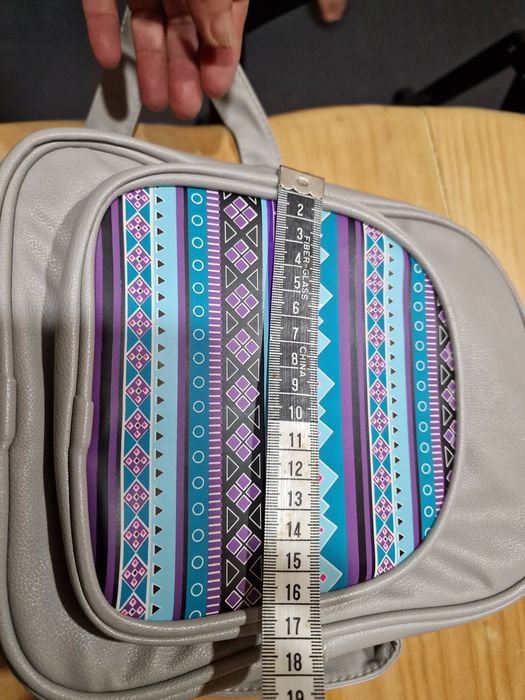 Mochila nova para menina
