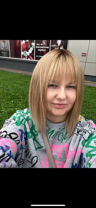 Перука з натурального волосся (чиста словʼянка) текстура волосся висок