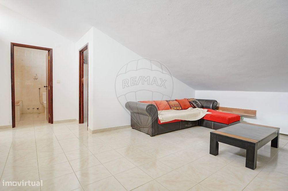 Moradia T2 para venda