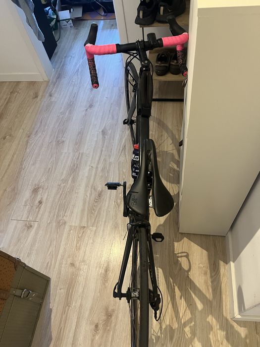 Bicicleta de estrada de carbono - Genesis 2019