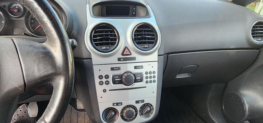 Opel Corsa 1.3 cdti Van 75cv