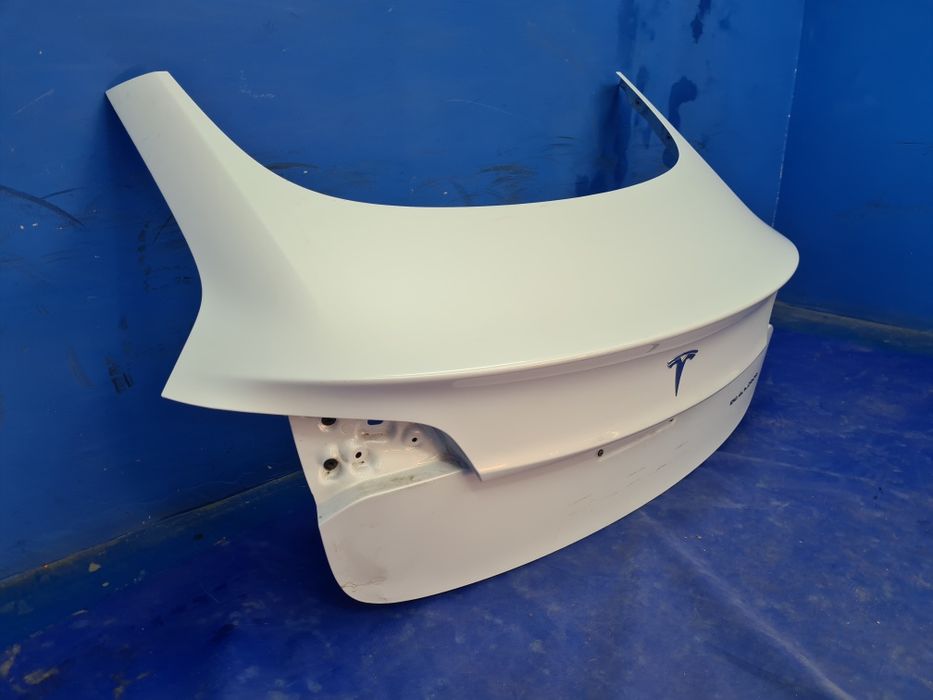 KLAPA bagażnika tylna TESLA MODEL 3 17-23 oryginał PPSW OEM | Poznań |