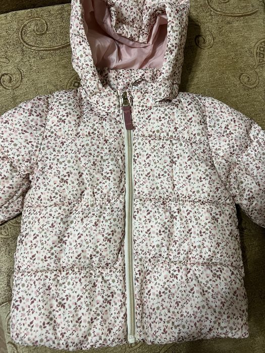 Весняна курточка для дівчинки