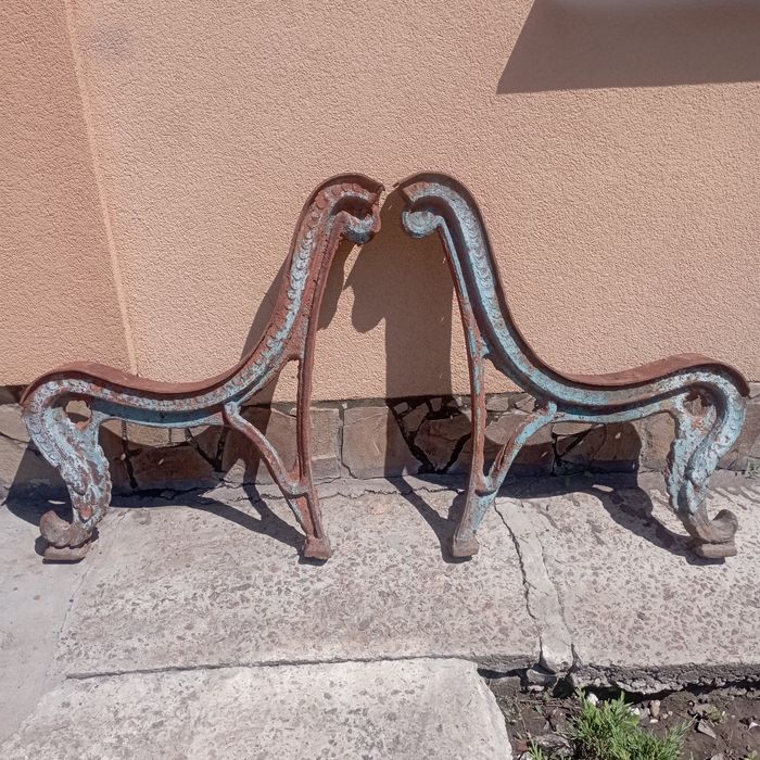 Ножки на лавочку чугунные. Лавочка чугунная. Лавочка СССР