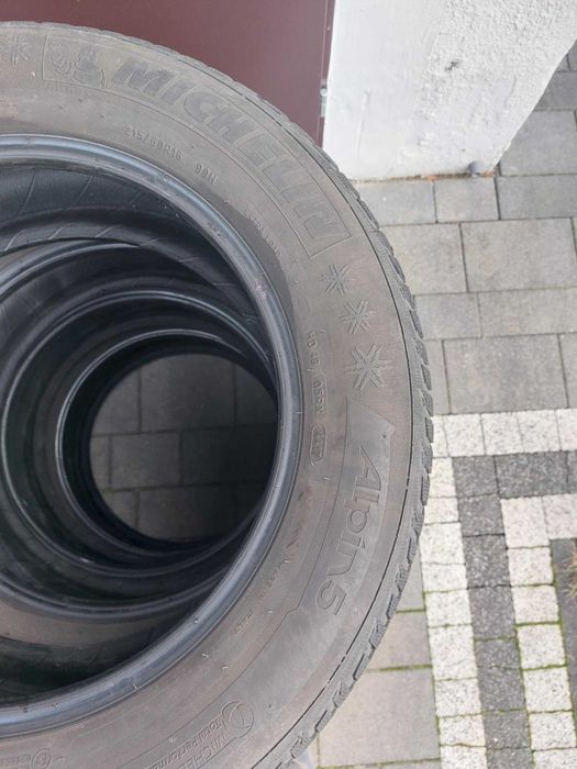 Sprzeda tanio komplet 4 szt.  opon zimowych Michelin Alpin 5 215x60x16
